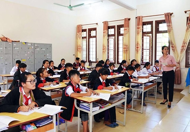 Chính sách miễn, giảm học phí cho học sinh, sinh viên vùng dân tộc thiểu số và miền núi (07/12/2021)